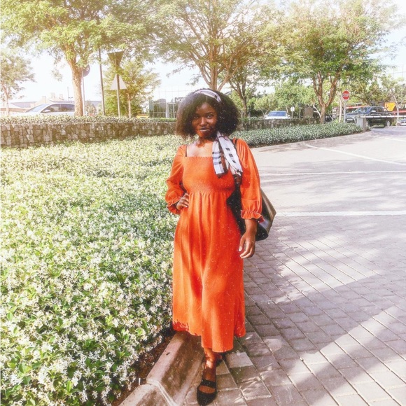 Welcome! Check out my page to shop modest clothes - Picture 3 of 7